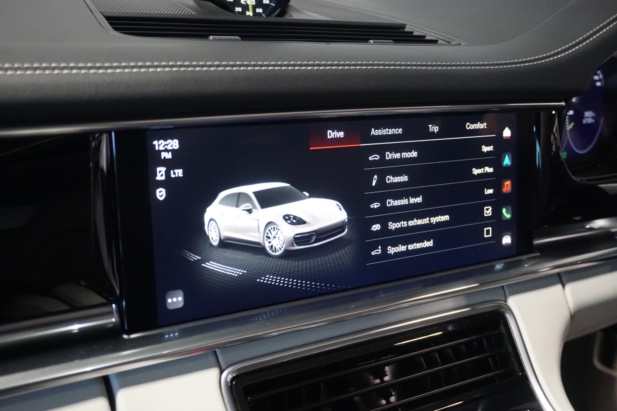 Porsche Panamera 2.9 V6 E-Hybrid 17.9kWh 4 Platinum Edition Sport Turismo 5dr Petrol Plug-in Hybrid PDK 4WD Euro 6 (s/s) (462 ps)